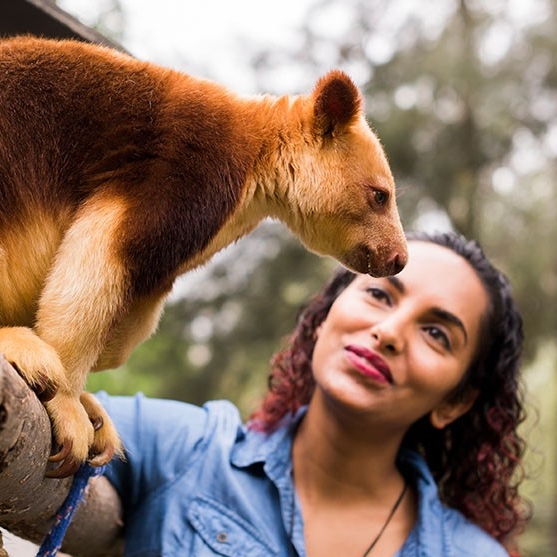 澳大利亚首都领地堪培拉国家动物园的一位女士 © 堪培拉国家动物园版权所有