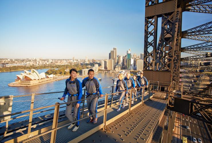 新南威尔士州，悉尼，悉尼大桥攀登体验 © 澳大利亚旅游局版权所有