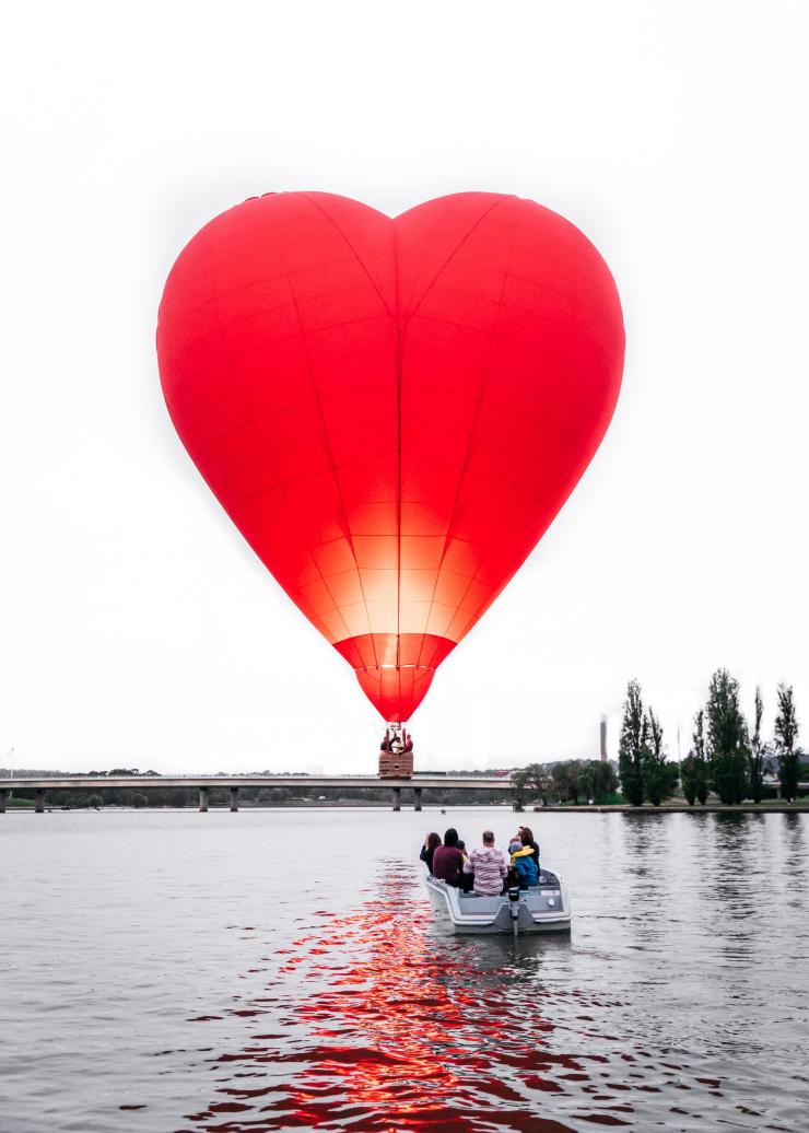 澳大利亚首都领地，堪培拉，乘坐热气球 © 堪培拉观光局版权所有
