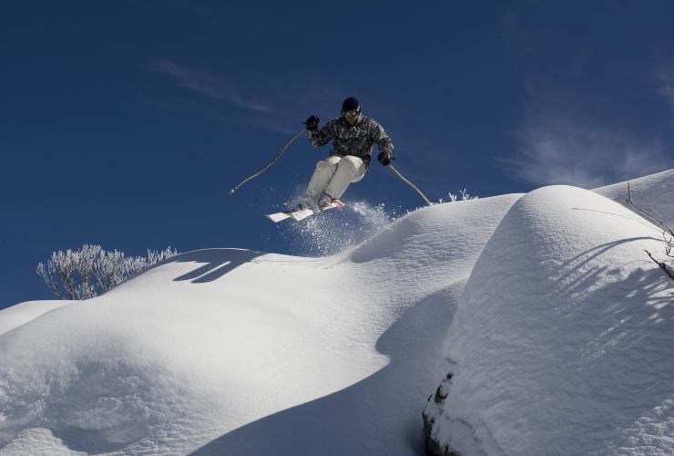 维多利亚州，佛斯奎克山，滑雪 © Steven Lee 版权所有