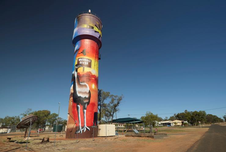 昆士兰州，内陆，奥加塞拉水塔彩绘 © 昆士兰州旅游及活动推广局版权所有