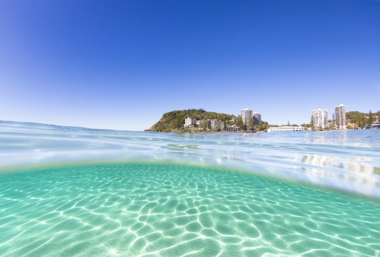 昆士兰州，黄金海岸，波丽台 © 澳大利亚旅游局版权所有