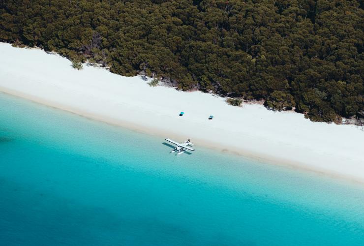 昆士兰州，圣灵群岛，白天堂海滩 © Jason Hill/昆士兰州旅游及活动推广局版权所有